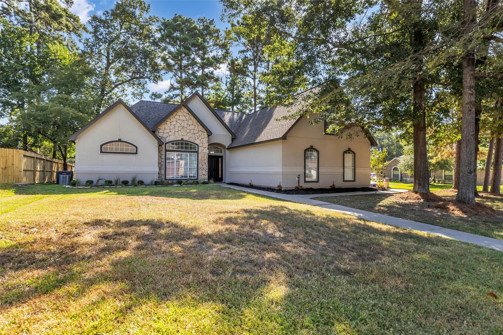 Property Photo:  3002 Pine Chase Drive  TX 77356 