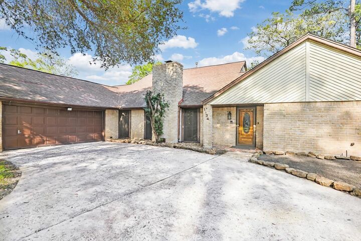 Property Photo:  1134 Chestnut Ridge Road  TX 77339 