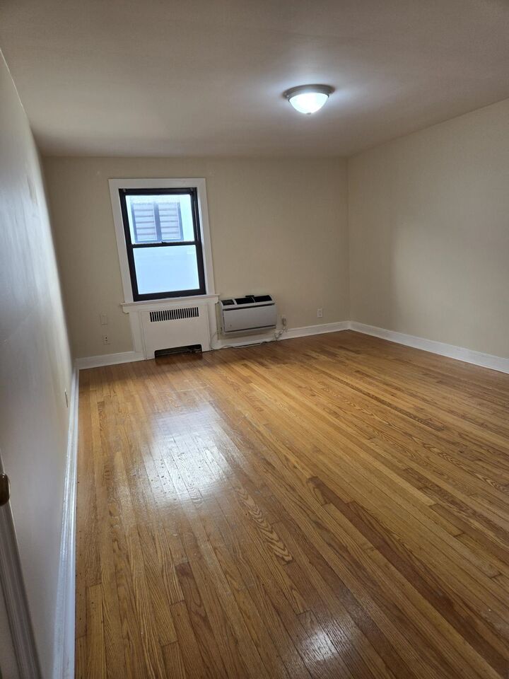 Property Photo:  69 Henry Ave  NJ 07650 