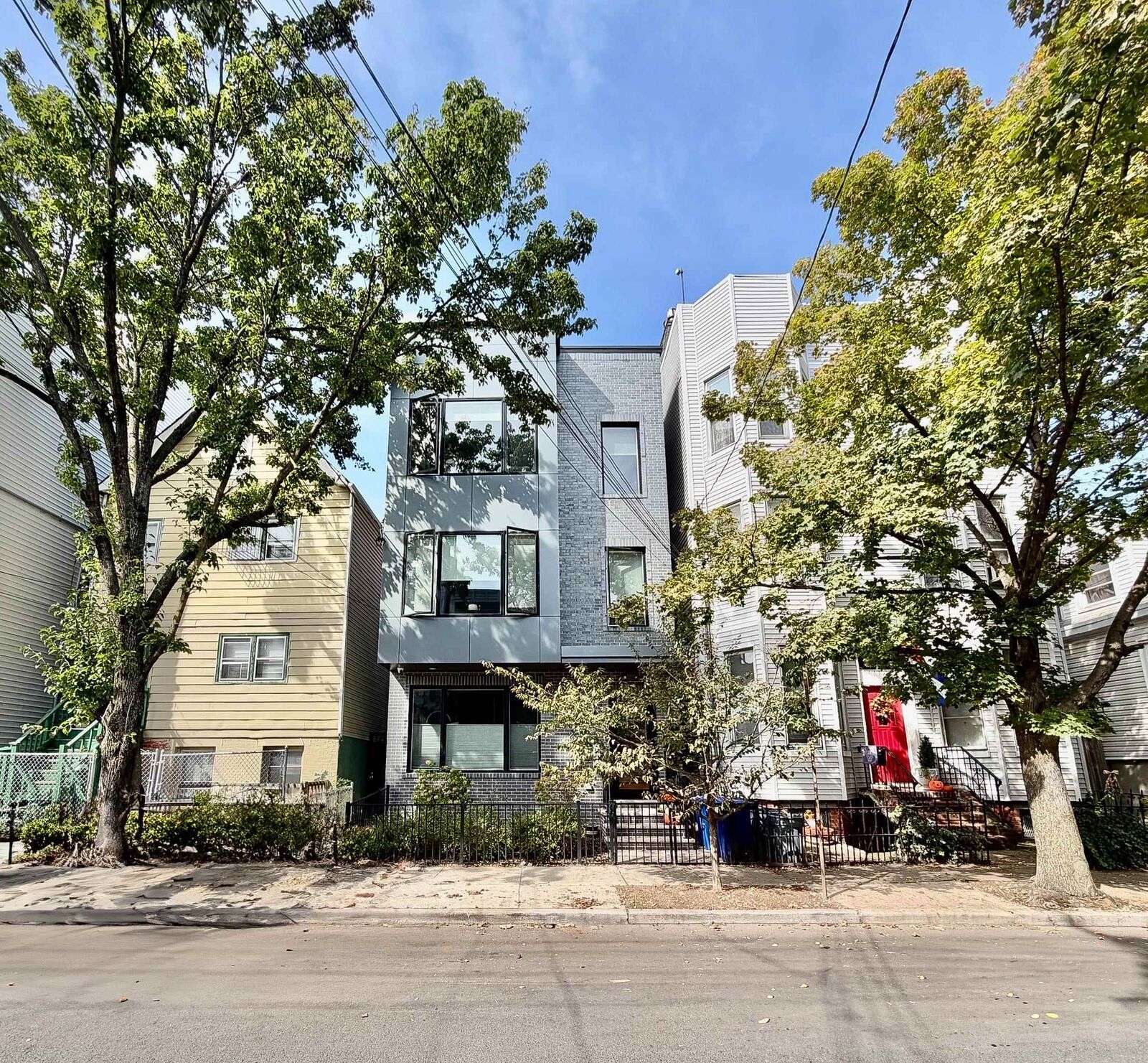 Property Photo:  201 New York Ave  NJ 07307 