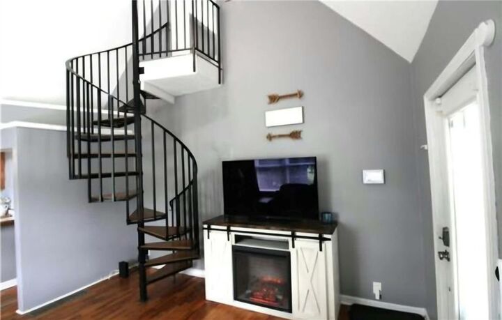 Property Photo: 36 Logan Street KS 66048
