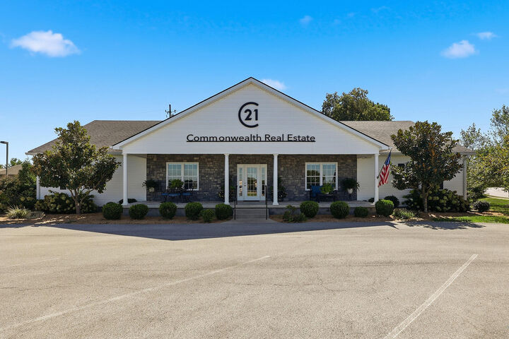 Property Photo:  781 Copperfield Drive  KY 40342 