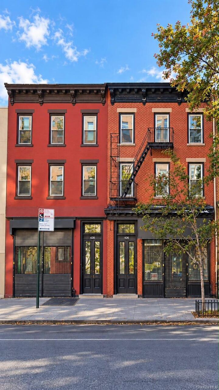 Property Photo:  428 Atlantic Avenue  NY 11217 