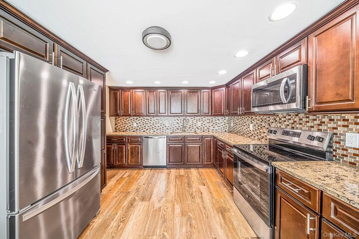 Property Photo: 27 Lehigh Lane NY 11738