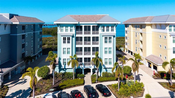 Property Photo:  388 Aruba Circle 201  FL 34209 
