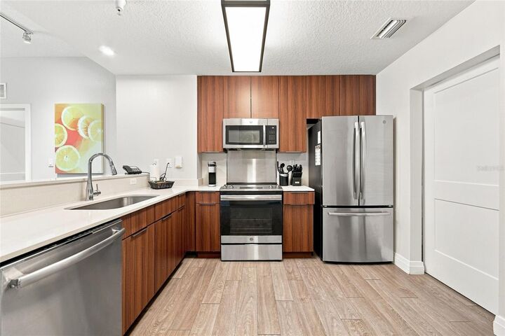 Property Photo:  14501 Grove Resort 2304  FL 34787 