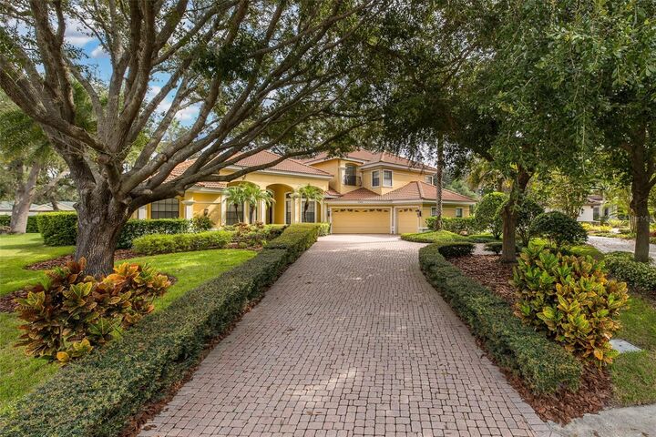Property Photo:  10640 Pontofino Circle  FL 34655 
