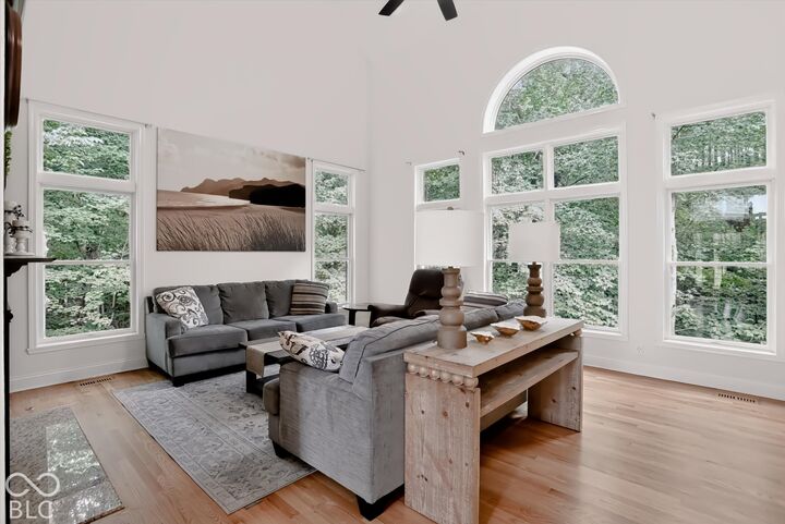Property Photo: 1040 Sullivans Ridge IN 46077