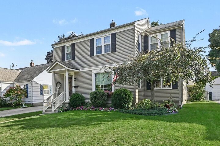 Property Photo: 2406 Windemere Avenue MI 48503