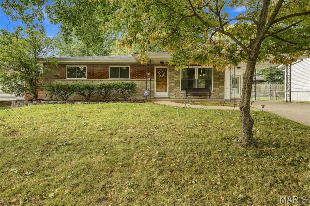 Property Photo:  1790 Bobbinray Avenue  MO 63031 