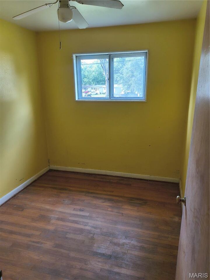 Property Photo:  953 Clearfield Drive  MO 63135 