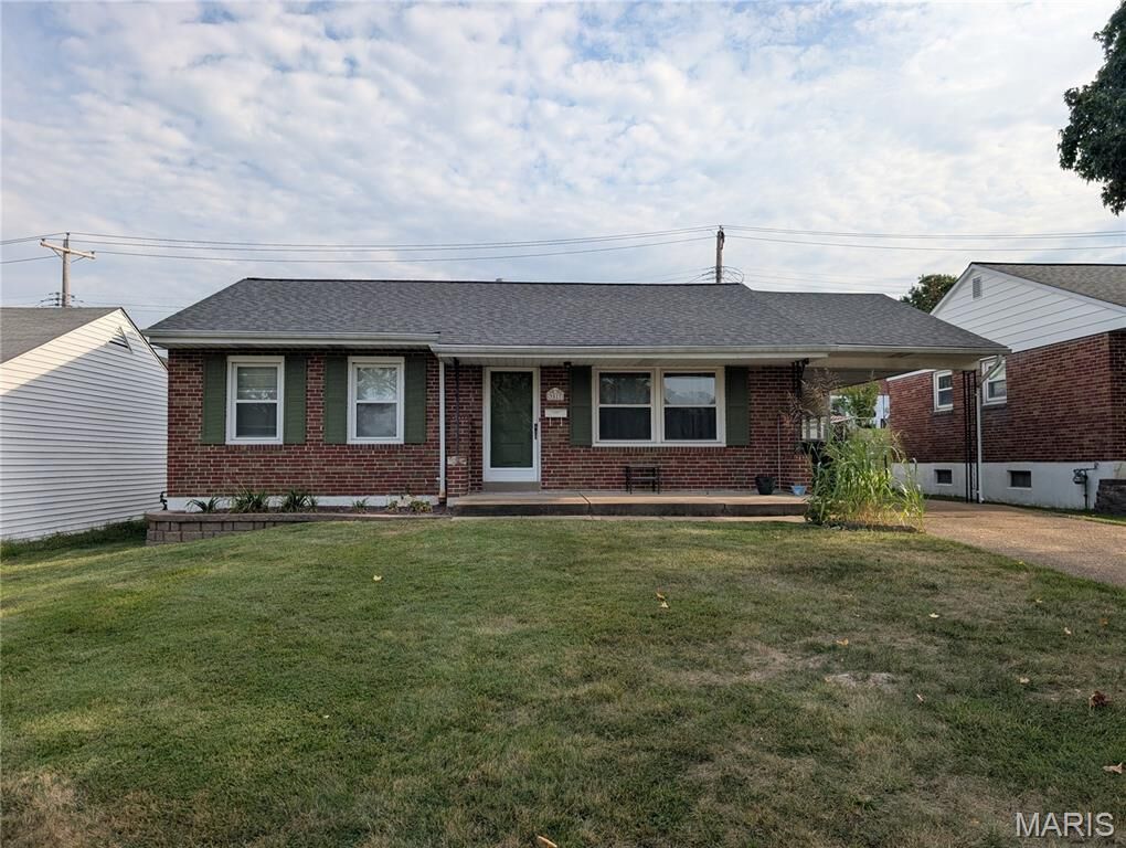 Property Photo:  3817 Upton Street  MO 63116 
