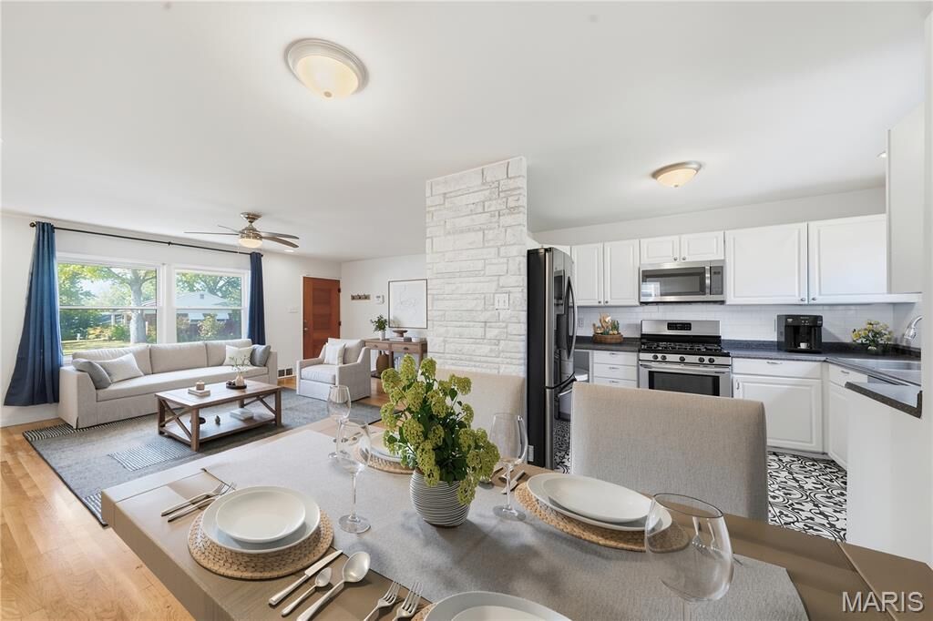 Property Photo: 3817 Upton Street MO 63116