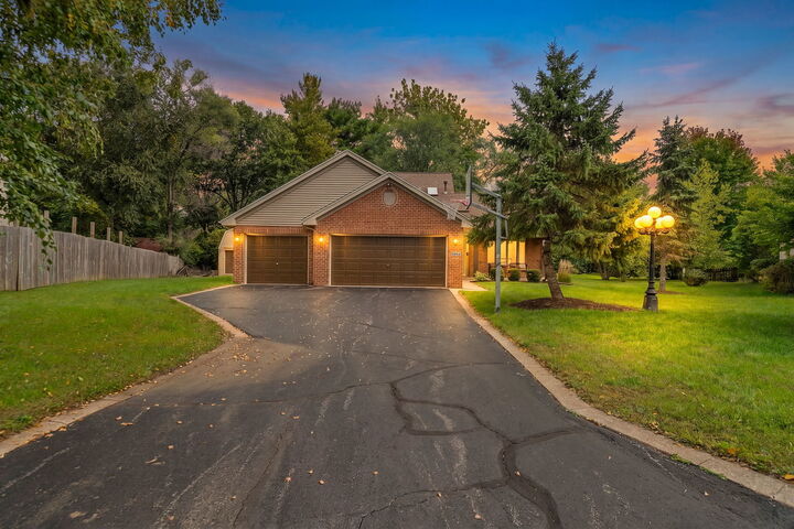 Property Photo:  2354 Winfield Court  IL 61072 