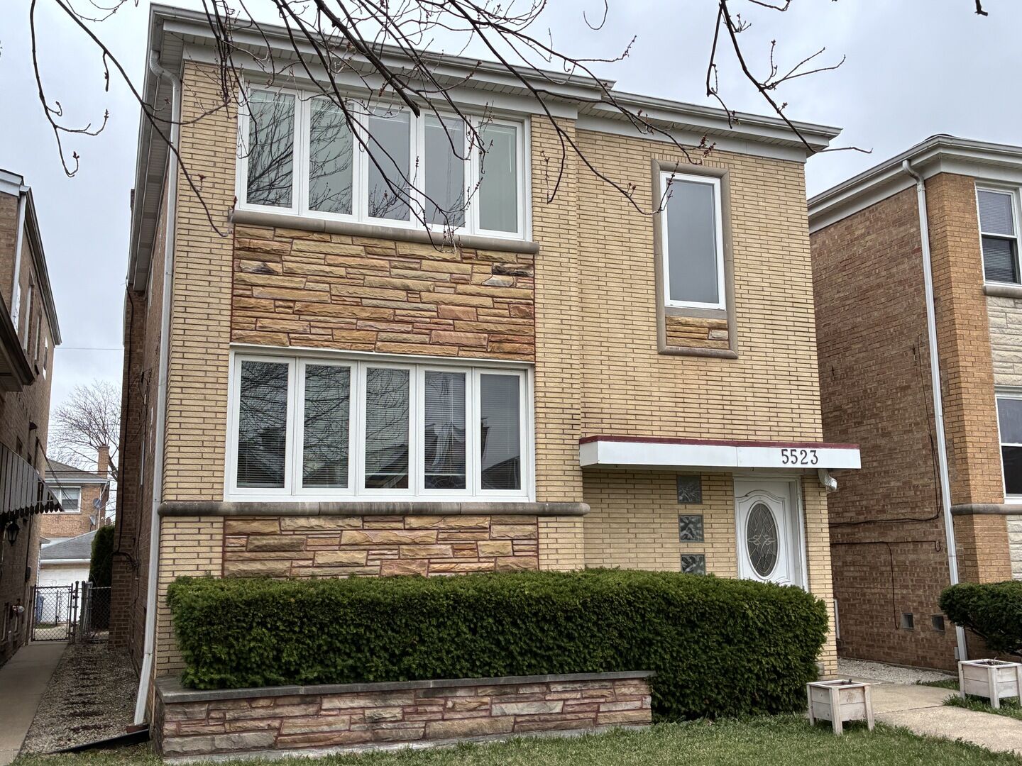 Property Photo:  5523 N Major Avenue G  IL 60630 