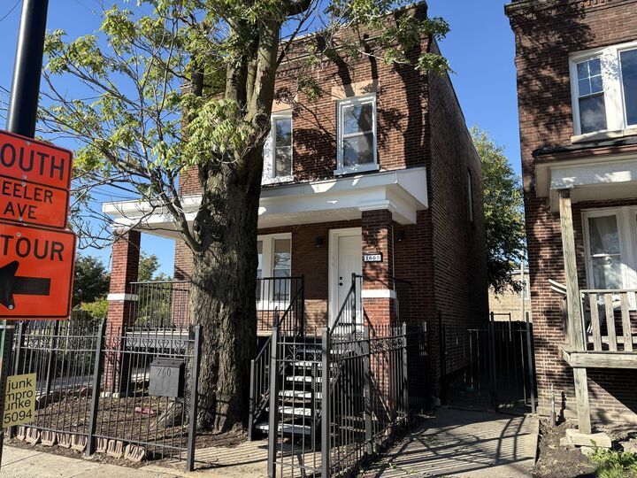 Property Photo:  760 S Kostner Avenue  IL 60624 