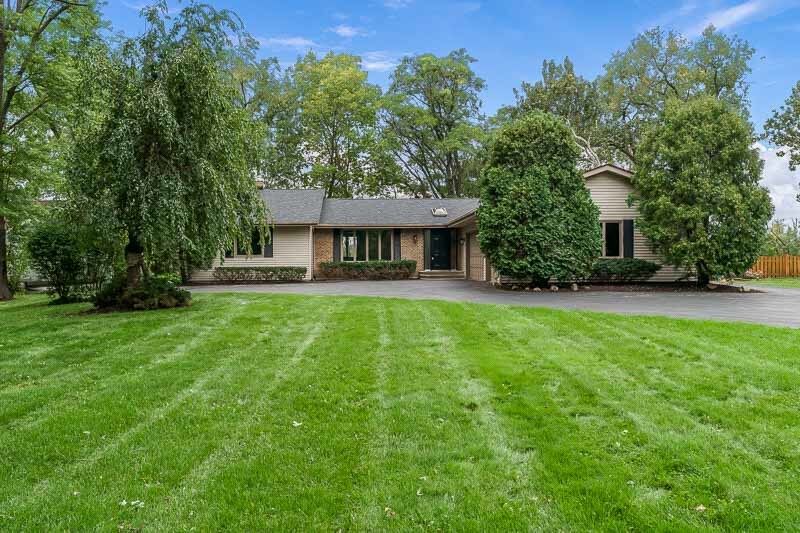 Property Photo: 11528 Tanawingo Trail IL 61073