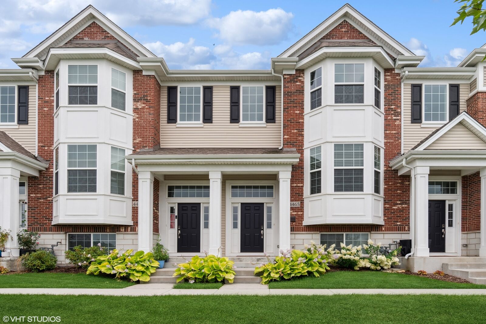 Property Photo: 4465 Monroe Court IL 60564