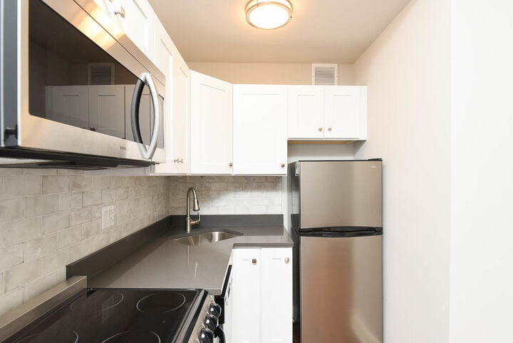 Property Photo:  640 W Wrightwood Avenue 109  IL 60614 