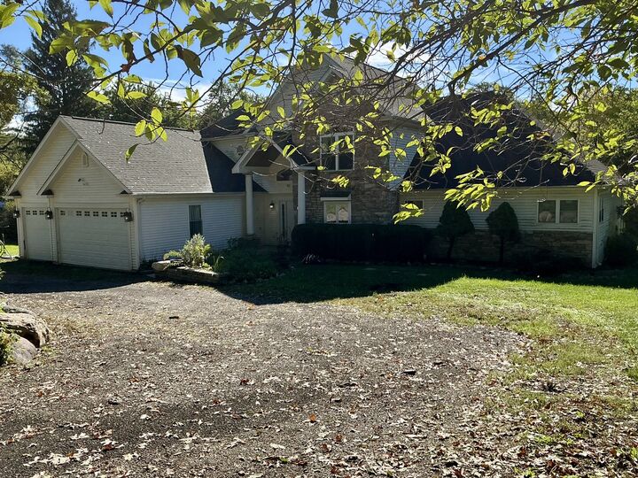 Property Photo:  2119 Hillside Terrace  IL 60013 