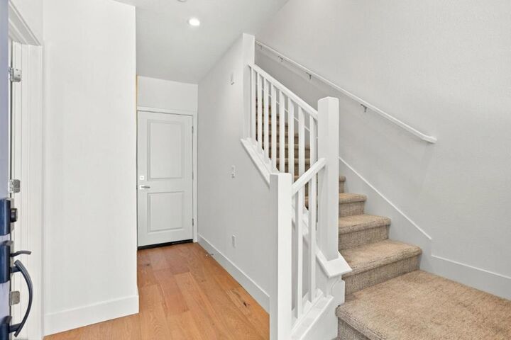 Property Photo:  114 Oak Circle  CA 94597 