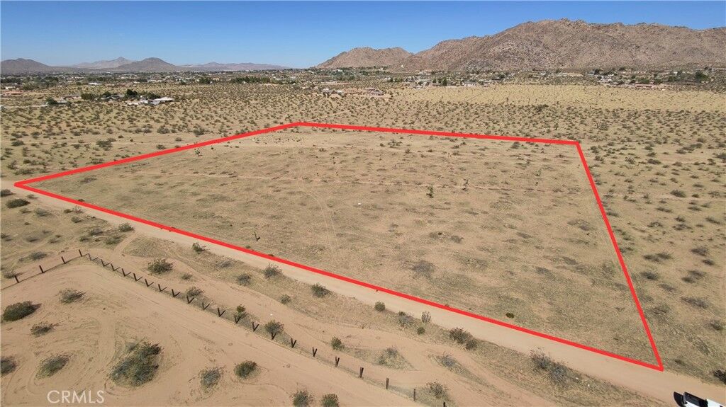 Property Photo: 24350 Zuni Road CA 92307