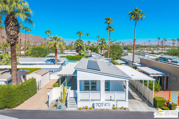 Property Photo:  707 N Maui Lane  CA 92264 