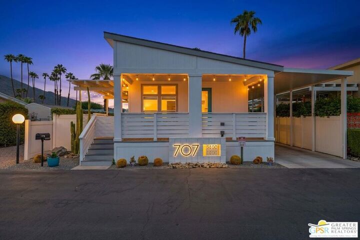 Property Photo: 707 N Maui Lane CA 92264