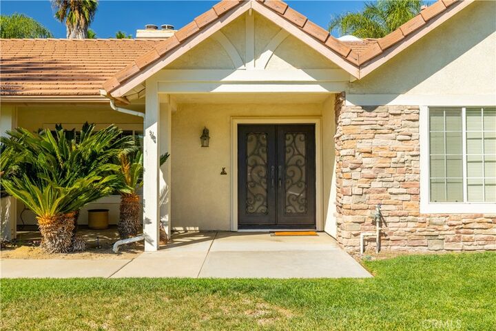 Property Photo:  28690 Capano Bay Court  CA 92584 