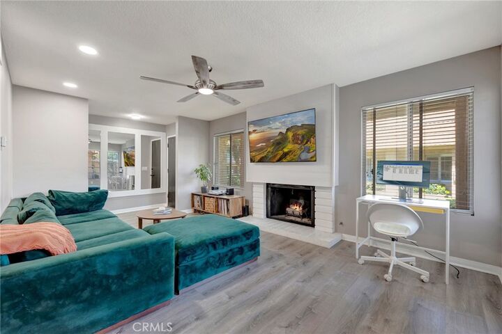Property Photo:  18571 Edgebrook Lane  CA 92648 