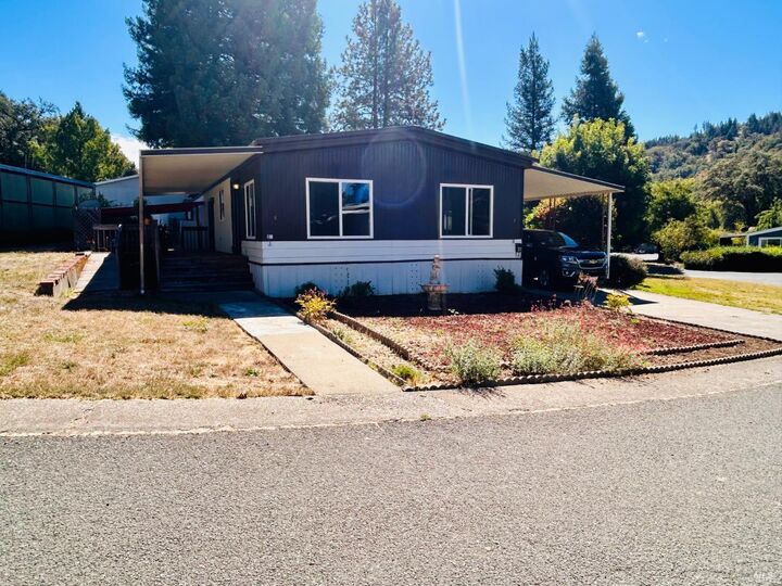 Property Photo: 10755 Mobile Village Way 31 CA 95490