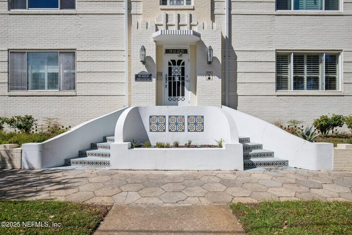 Property Photo:  3225 St Johns Avenue C  FL 32205 