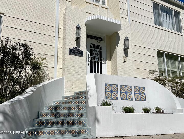 Property Photo:  3225 St Johns Avenue C  FL 32205 