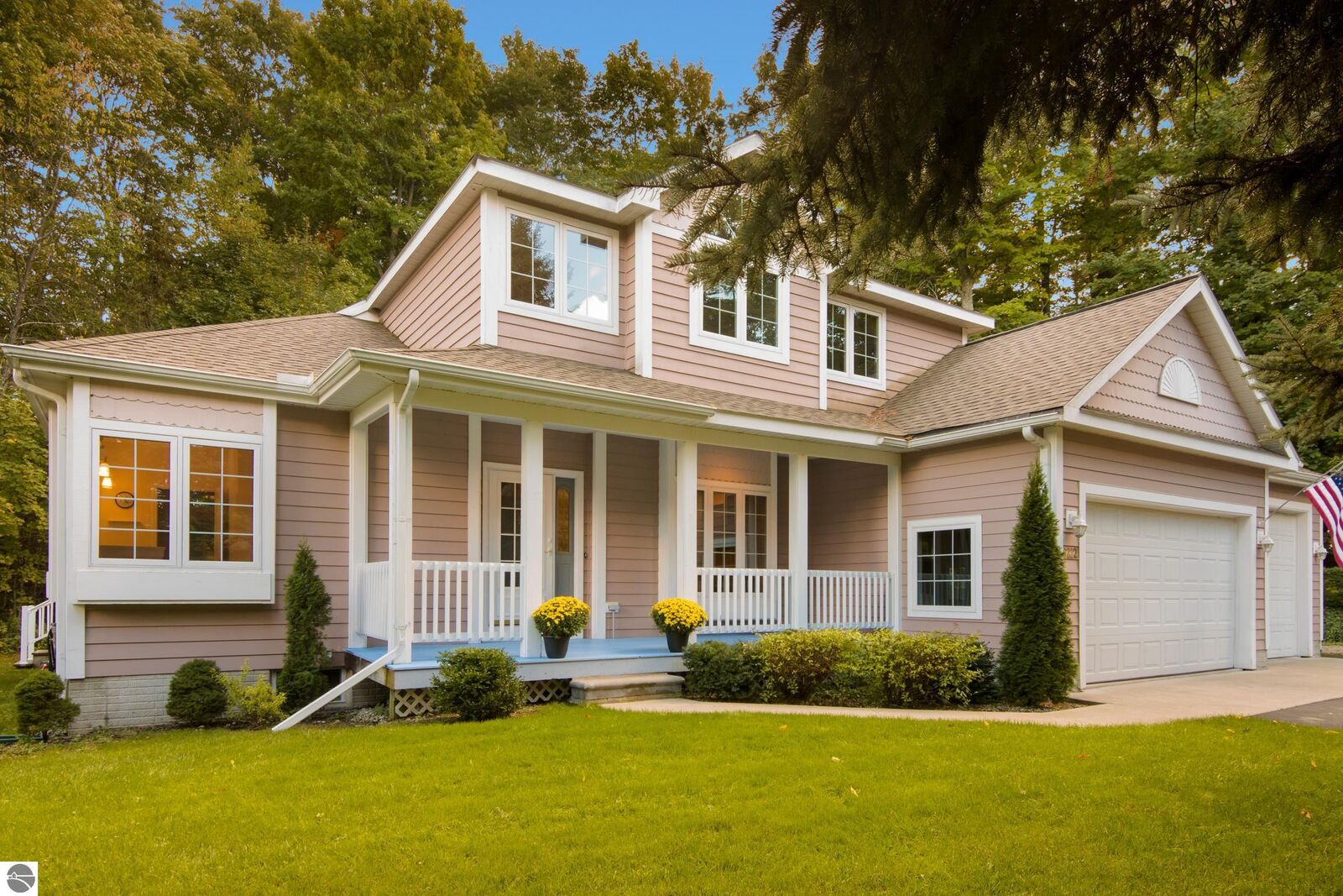 Property Photo: 6222 S Westwood Pkwy MI 49682