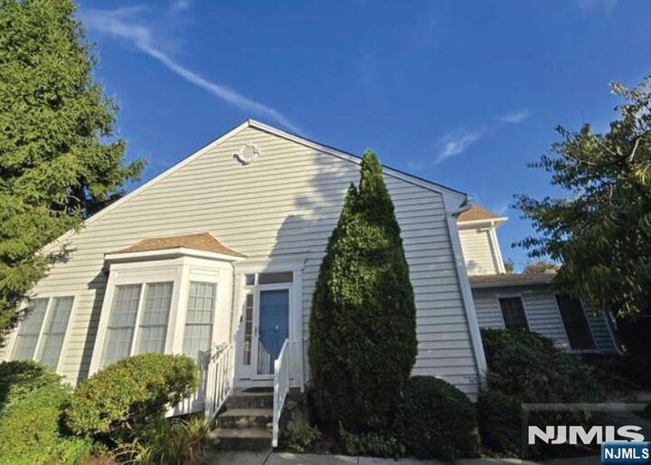 Property Photo: 68 Buckthorn Court NJ 07652