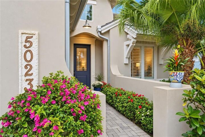 Property Photo: 5023 Andros Dr FL 34113