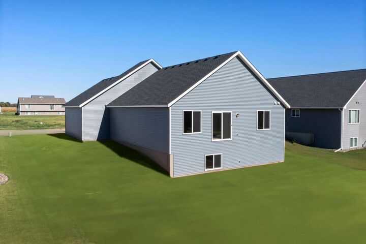 Property Photo:  132 Aspen Court  MN 55009 