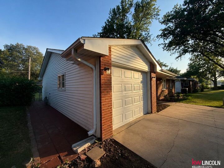 Property Photo: 6701 Vine Street NE 68505