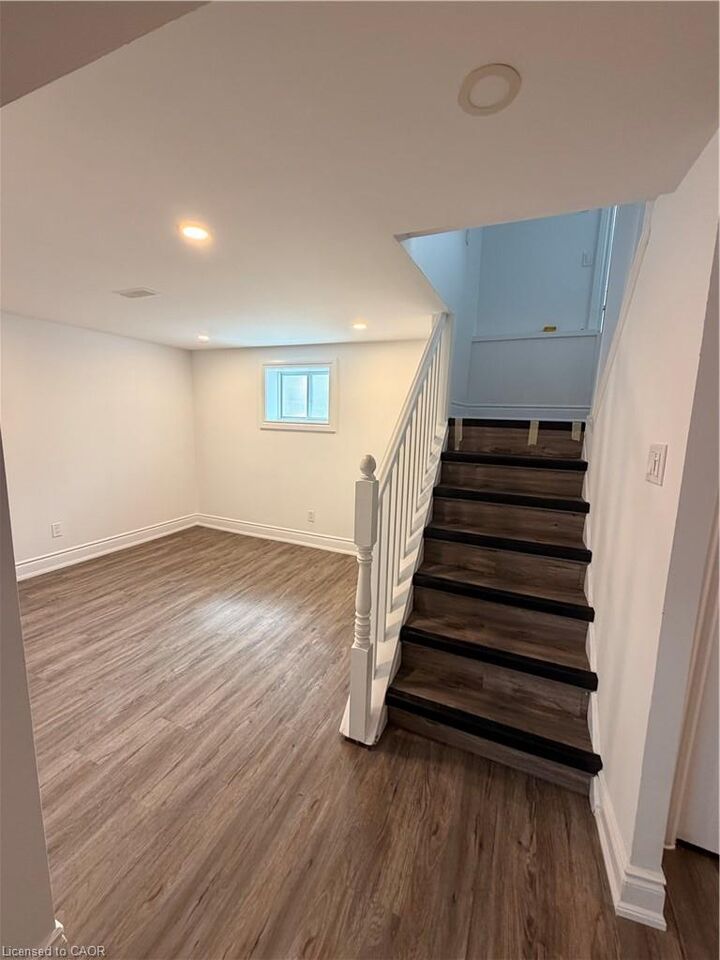 Property Photo:  246 East 27th Street  ON L8V 3G4 