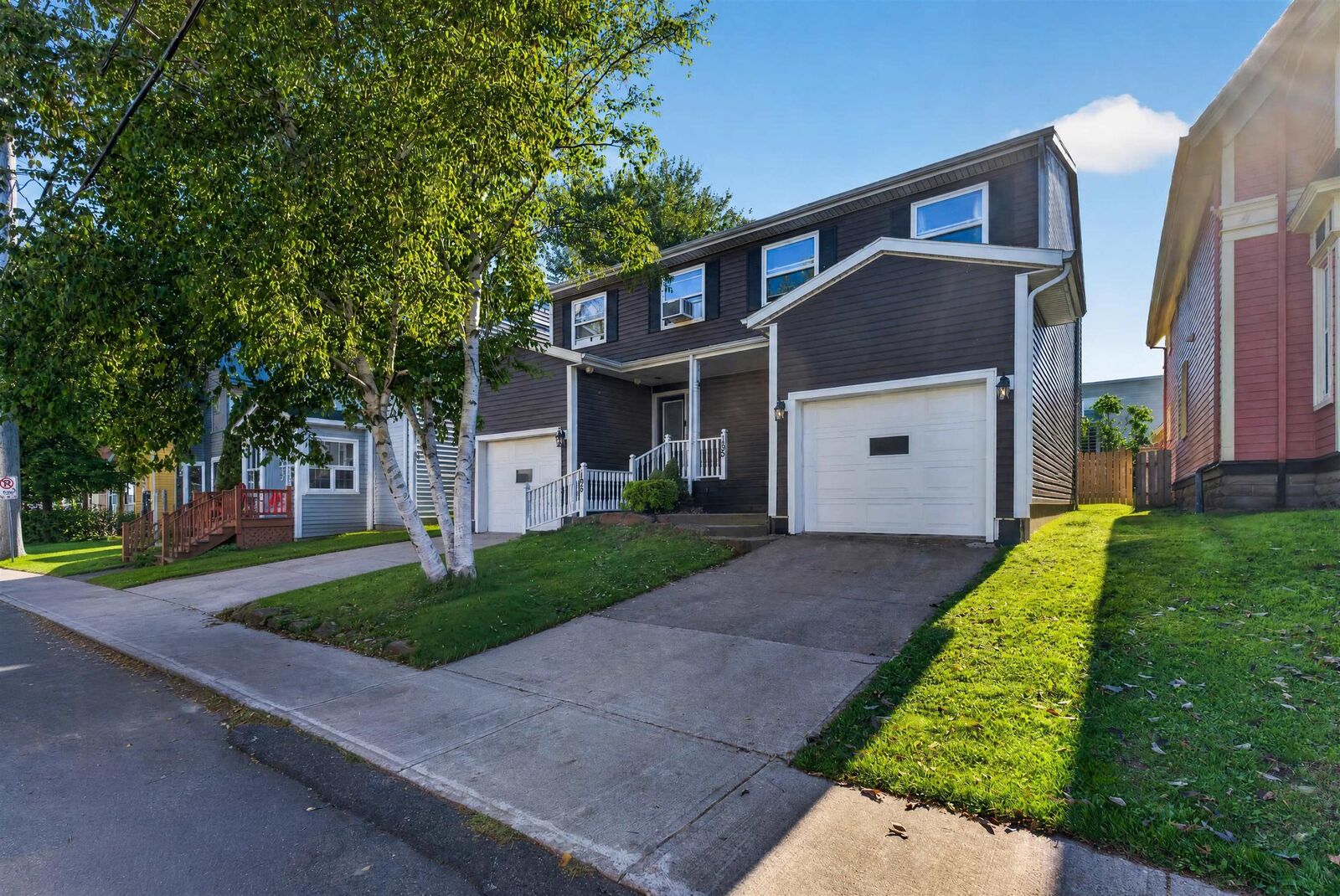 Property Photo:  195 Hillsborough Street  PE C1A 4W8 