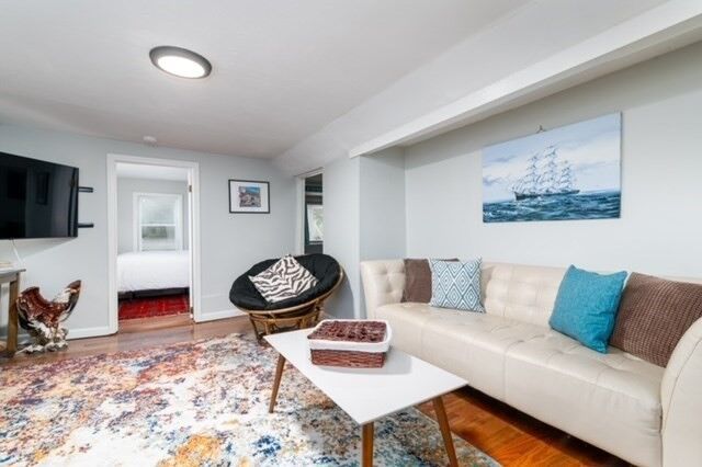 Property Photo:  220 Stockbridge Rd 220  MA 02066 