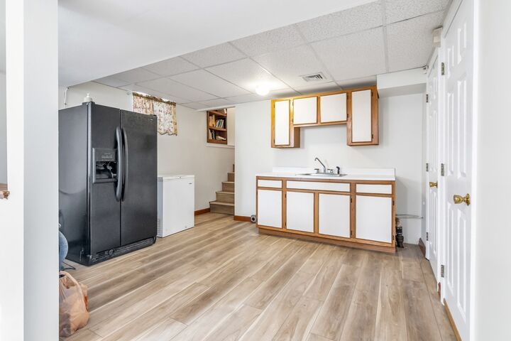Property Photo:  7 Royal Dr  MA 01844 