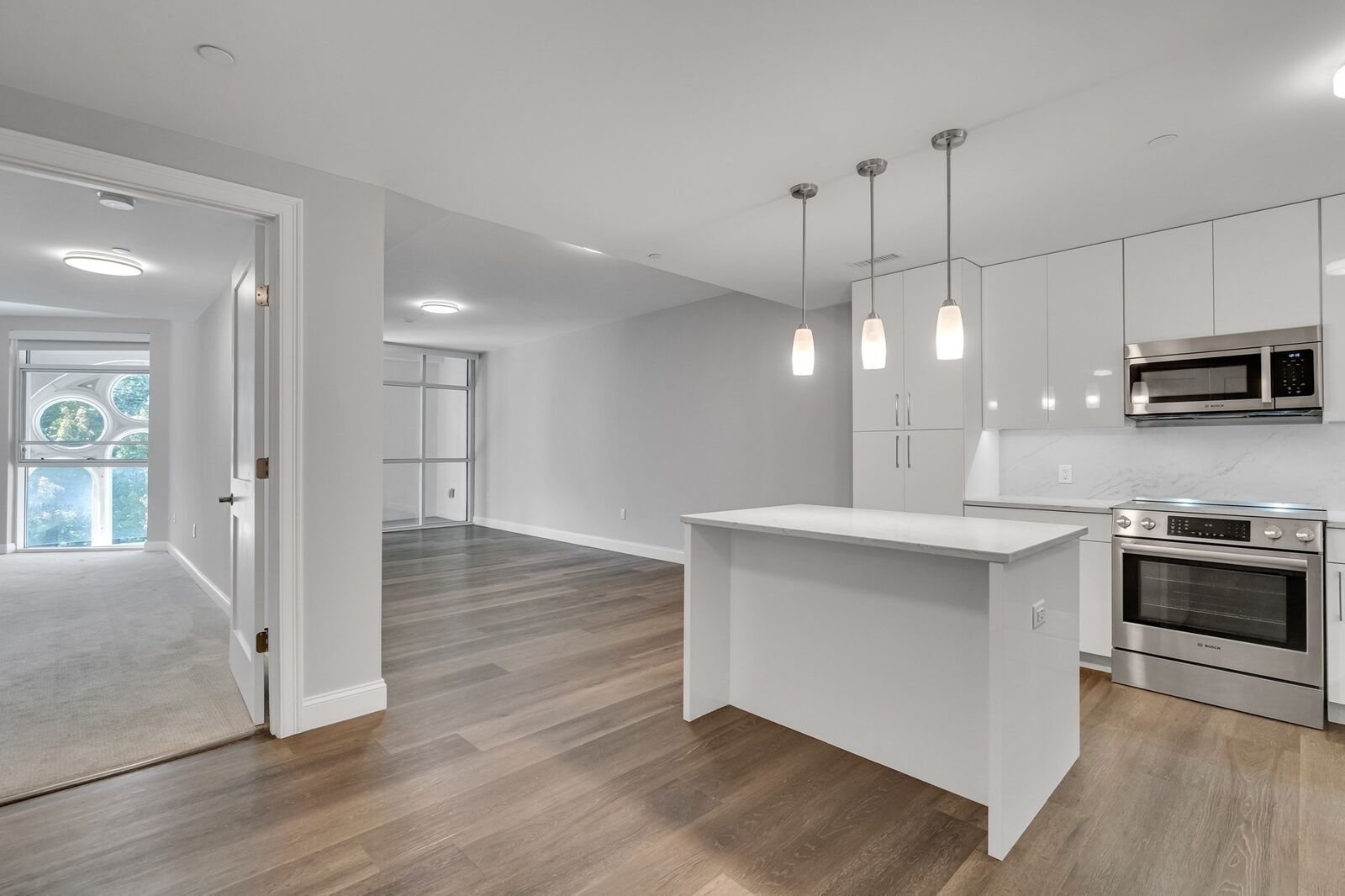 Property Photo: 771-781 Harrison Ave 406 MA 02118