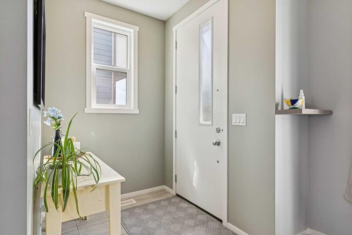 Property Photo:  1301 Walden Drive SE  AB T2X 2H2 