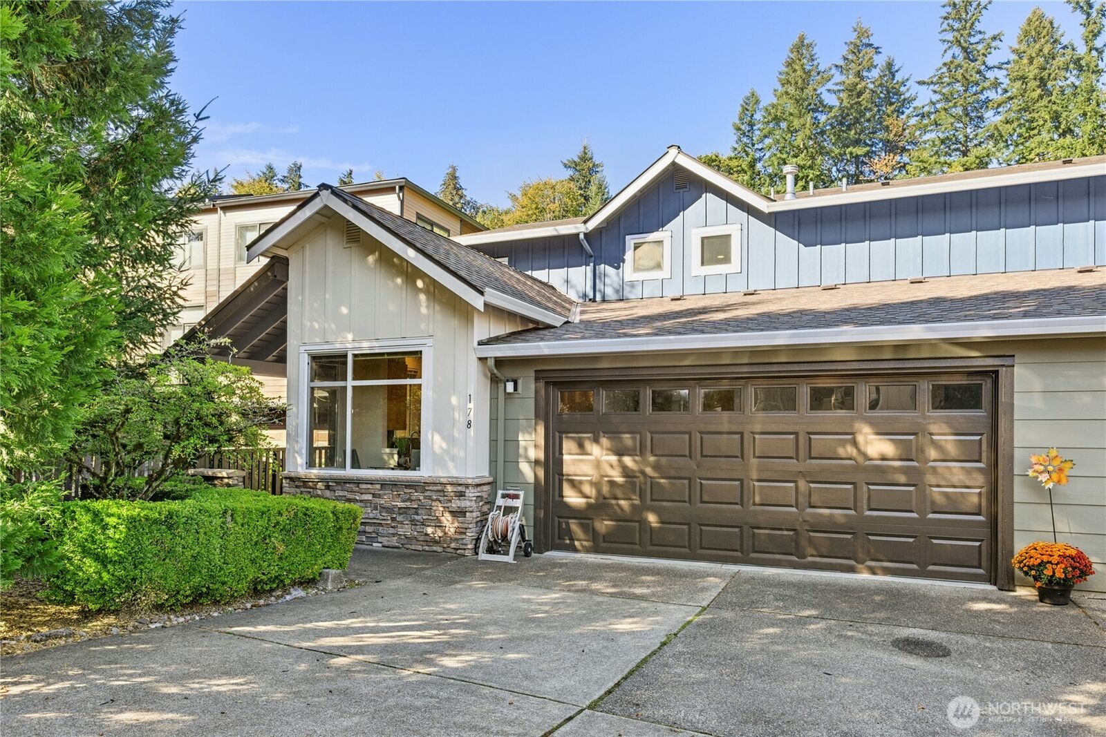 Property Photo:  178  Cougar Ridge Road NW 2301  WA 98027 