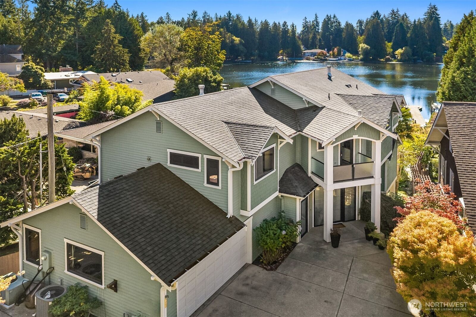 Property Photo:  2155 N 128th Street C  WA 98133 