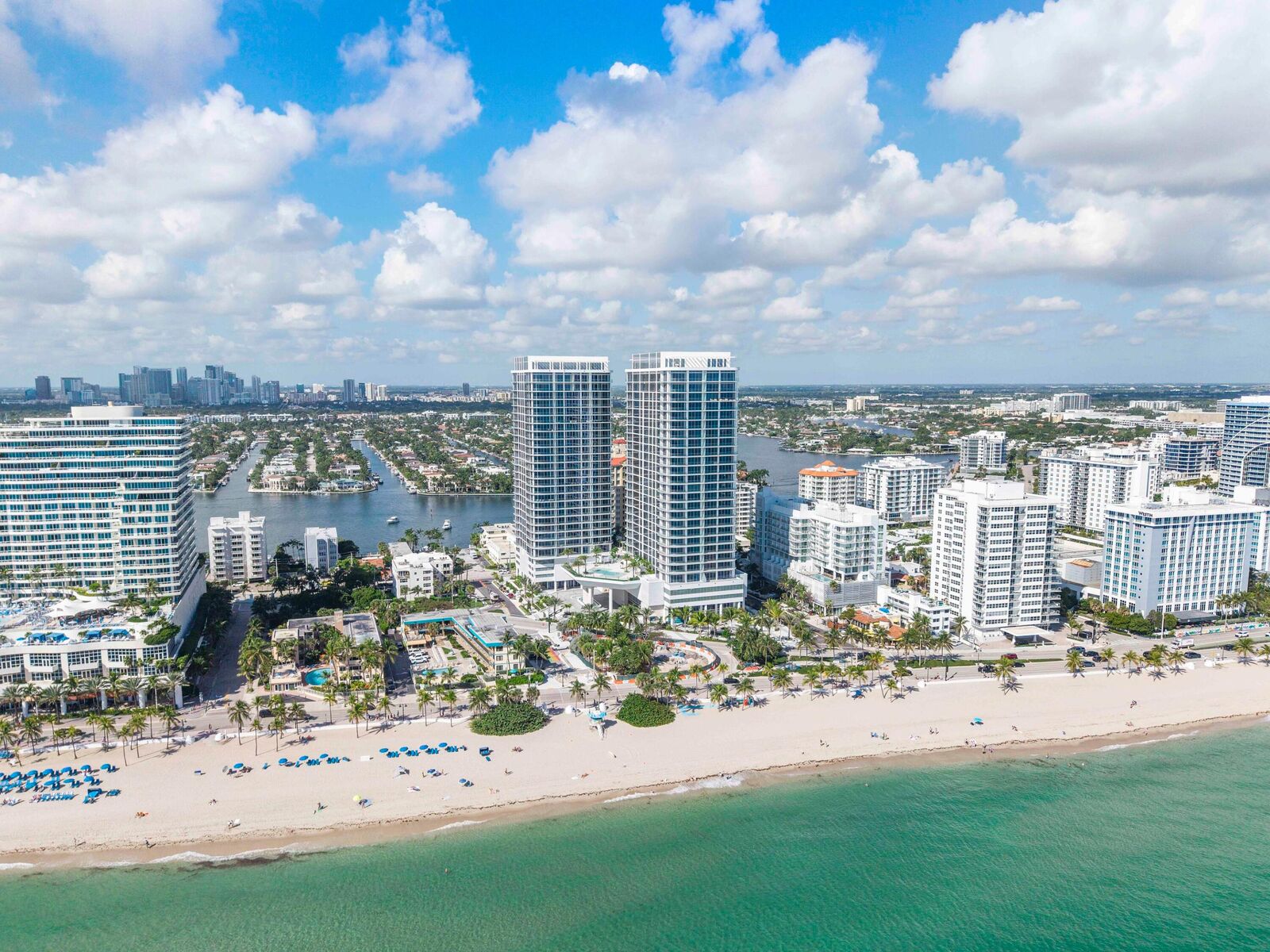 Property Photo: 153 N Seabreeze Boulevard 1604 FL 33304
