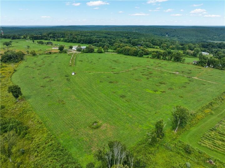 Property Photo:  135 Wintechog Hill Road  CT 06359 