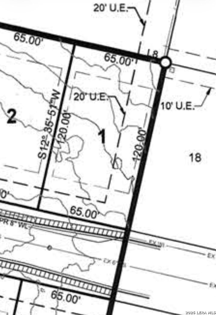 Property Photo: 843 Ceniza Dr TX 78852