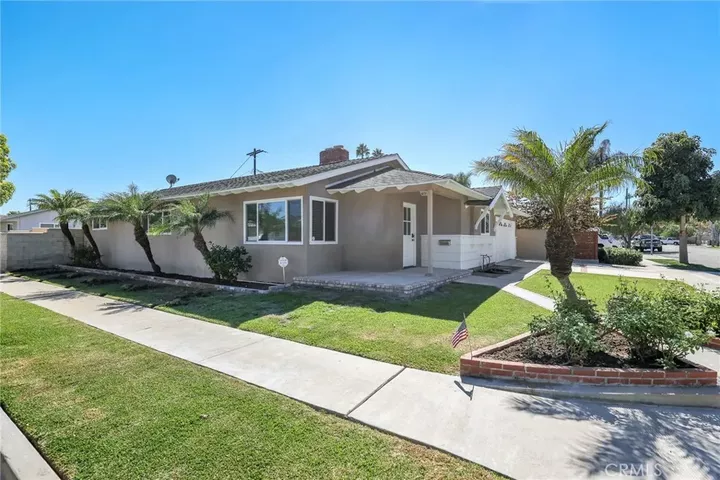 Property Photo: 2528 Bowdoin Place CA 92626